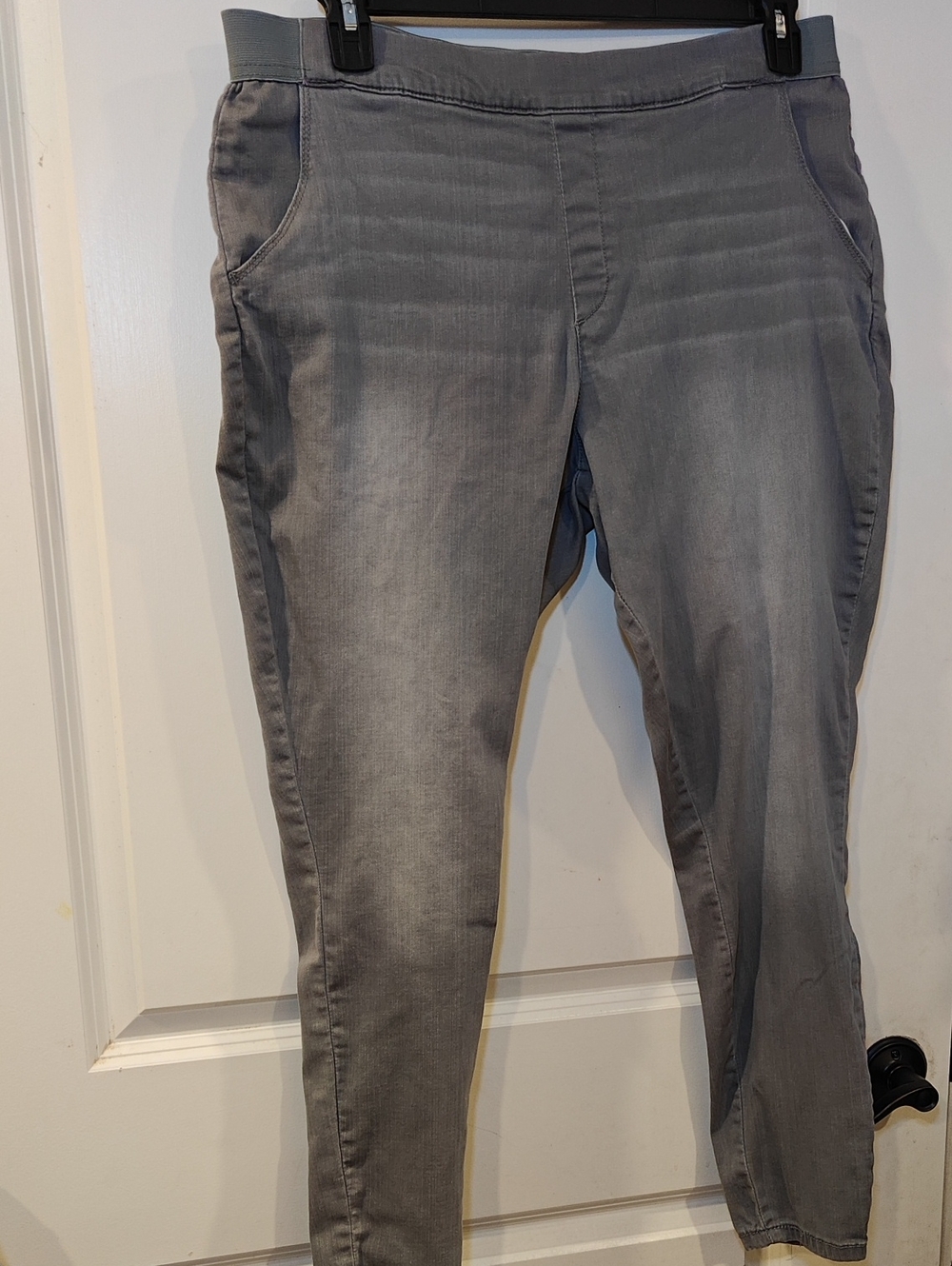 Signature by Levi Strauss Gray Jeggings - Slim Stretch